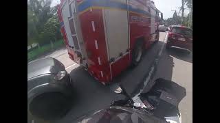 Collision between a fire truck and an SUV on CP Garcia Ave Quezon City at approximately 1230 PM [upl. by Eanrahc919]