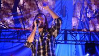 Third Day Live Carry My Cross intro  Thief Atlanta GA 101009 [upl. by Erlina]