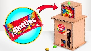 SCHLAUSCHLEIM SAM und der SkittlesAutomat aus Pappe [upl. by Ellan]