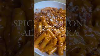 HOW TO MAKE SPICY RIGATONI ALLA VODKA [upl. by Enirroc862]