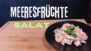 Leckerer Salat mit Meeresfrüchte [upl. by Halbert]