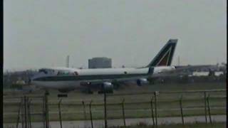 Alitalia Boeing 747 Taxiing Toronto YYZ Sept 5 2000 [upl. by Dippold]