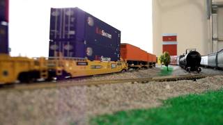 4 Union Pacific Engines pulling intermodal freight on my DCC layout [upl. by Rehpotisrhc]