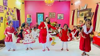 Aye Tobe Sohochori  25 শে বৈশাখ  A dance with my little students  THE BONG CASE  ❤ [upl. by Corb]