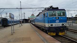 Le train D 669 quitte la gare de Plzen hl n le 14 mars 2024 [upl. by Seibold911]