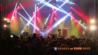 LES TROIS ACCORDS  Loin dici  Festival de la Poutine Drummondville  20170825 [upl. by Ruddie]