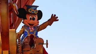 Disney Stars On Parade  Disneyland Paris  World Premiere [upl. by Aryan]