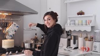 Marzia makes popcorn CutiePieMarziaрусские субтитрыrus sub [upl. by Neenwahs787]