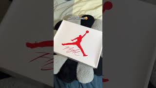 DHgate Jordan 4 Oreo Unboxing amp Reviewing dhgateunboxing sneakers dhgatehaul jordan4 nike [upl. by Medeah]