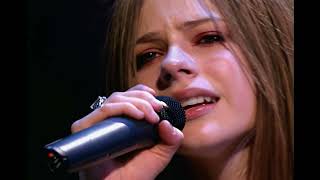 Avril Lavigne  Knockin on Heavens Door  Live at Buffalo 2003 [upl. by Anitap]