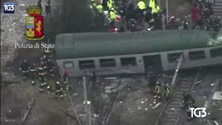 Incidente ferroviario a Pioltello le chiamate ai soccorsi Aiutateci il treno è deragliato [upl. by Atiuqes]