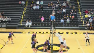 Bettendorf Bulldogs volleyball chomps Muscatine Muskies 31 [upl. by Taber]