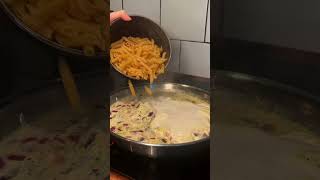 One pan pasta dishes made easy And healthy And delicious [upl. by Trixi67]