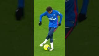 Neymarrrrr😏😏😏 neymarpics neymar football skills soccer psg Worldofneymarjrr [upl. by Mima864]