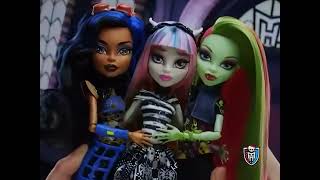 Monster High 2012 Robecca  Venus  Rochelle amp Jackson Doll Commercial 4K Upscale [upl. by Derwin213]