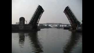 Detroits Fort Street Drawbridge gives a lift [upl. by Brockie]