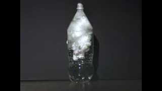 Diet Sprite and Mentos at 1900 fps [upl. by Frendel]