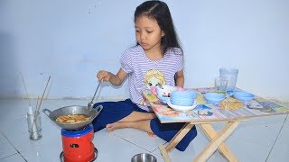 Main Masak Masakan Beneran  Masak Tempe Bacem Dengan Mainan Kompor Mini [upl. by Eerat]