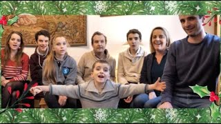 La famille Lefèvre souhaite un joyeux Noël aux lecteurs d’Aleteia… en chantant [upl. by Semajwerdna234]