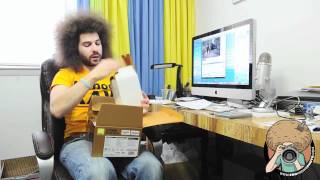 Nikon D7000 Unboxing [upl. by Ahens]