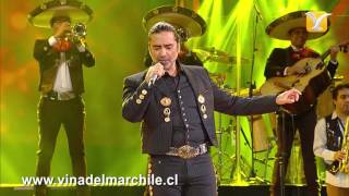 Alejandro Fernández Estos celos Festival de Viña del Mar 2015 HD 1080p [upl. by Tybie478]