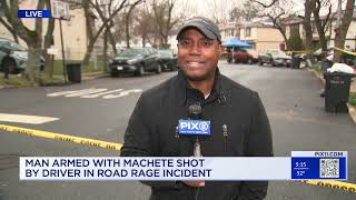 Machete wielding man shot on Staten Island street NYPD [upl. by Kunkle702]