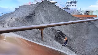 Barge unloading 3000 tons of phosphorite ore  Relaxing video [upl. by Gabriella264]