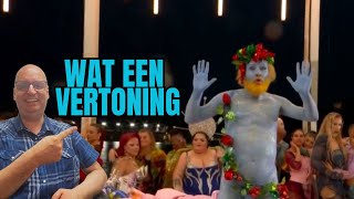 De opening van Olympische Spelen Een Bijbelse Komedie [upl. by Ayad516]