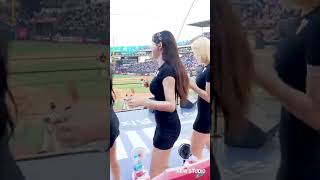 Korean girls dance when their team wins baseball [upl. by Delly]