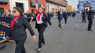 Desfile escolar por fiestas patrias 2023 en Trujillo COMPLETO [upl. by Enelehs]