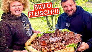 500 Kg GRILLTELLER mit holzkunstscholz grillen  Klaus grillt [upl. by Sobmalarah]