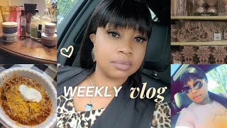 Weekly Vlog  Christmas Decor 🎄 Cooking Chili  Fragrance Haul [upl. by Doreen829]