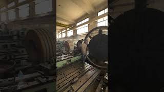 Slewing bearing repair machining turning manualmachinist [upl. by Ddal442]