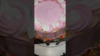 homebaker ne bakersville se jadu kar liya cake cakedecorating baking homemade cakedesign [upl. by Jovi]