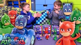 PJ Masks MINI Toys MASSIVE Talking Figure Surprise [upl. by Dowski617]