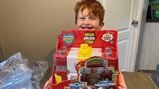 MEGA MECHA TITAN UNBOXING  RYANS WORLD TRANSFORMING MYSTERY BOX [upl. by Rurik]