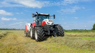 Balen maken met Steyr Impuls 6150 met Kuhn FBP 3135 [upl. by Yliab]