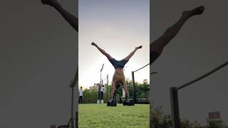 Handstands in nature 🌴 Calisthenics StreetWorkout Handstand IndianFitness Fitness FitIndia [upl. by Bubalo]