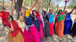 લપા લપા ડીજે ને લાઈટ બલે જાનુ કા નાહી જી  Adivasi Timli Dance  Girls Group  Kalu Ba Singad 2022 [upl. by Nair127]