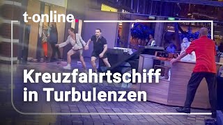 Panik an Bord Luxuskreuzfahrtschiff gerät in heftige Turbulenzen [upl. by Korwun]