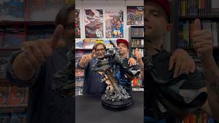 Carmine Di Giandomenico signs the SpiderMan Noir statue for the first time iosonounvirtuale top [upl. by Merrell]