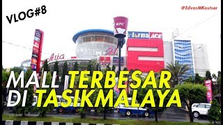 Bayi nyanyi lagu Via Valen Sayang  Mall Terbesar di Tasikmalaya  Vlog 8 Motivator Edvan M Kautsar [upl. by Enomed]