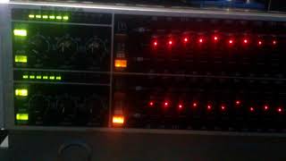 Teste Equalizador Behringer FBQ3102 [upl. by Drake256]