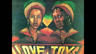 Love Joys  Jah light [upl. by Mecke899]