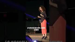 Teresa Mannino lo zoccolo del Dott scholl parte 2 [upl. by Fritz]