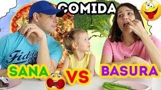 COMIDA SANA VS SNACKS CHALLENGE  Yippee Family [upl. by Dyann]