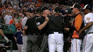 Girardi has a heated exchange with Showalter [upl. by Nadler866]