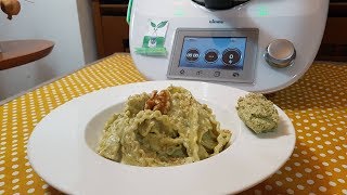 Pasta con pesto di noci e ricotta per bimby TM6 TM5 TM31 [upl. by Ahtabbat]