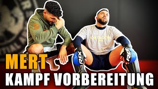 MertAbiYT Vorbereitung auf sein MMA Kampf [upl. by Stoddart549]