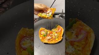 Roti pizza recipe 🍕 rotipizza rotipizzarecipe ytshorts shortsvideo cheeselover ytshorts [upl. by Gilbertina]